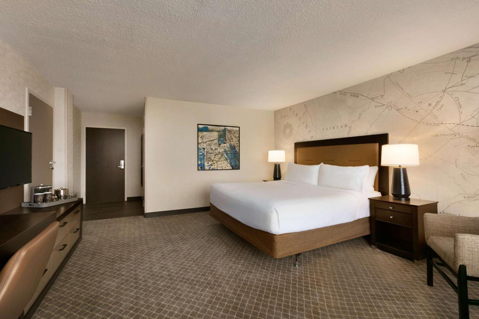 Hotel Doubletree By Hilton Mclean Tysons à Tysons Corner Extérieur photo